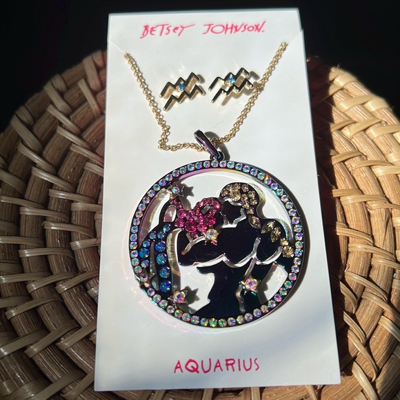 Betsey Johnson Aquarius Necklace and Earrings - Picture 3 of 4